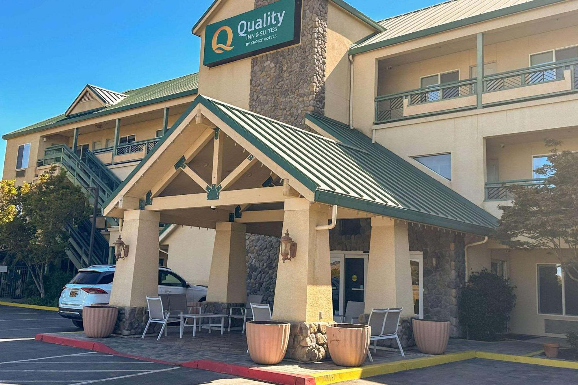 Quality Inn & Suites Livermore Wine Country Exterior photo