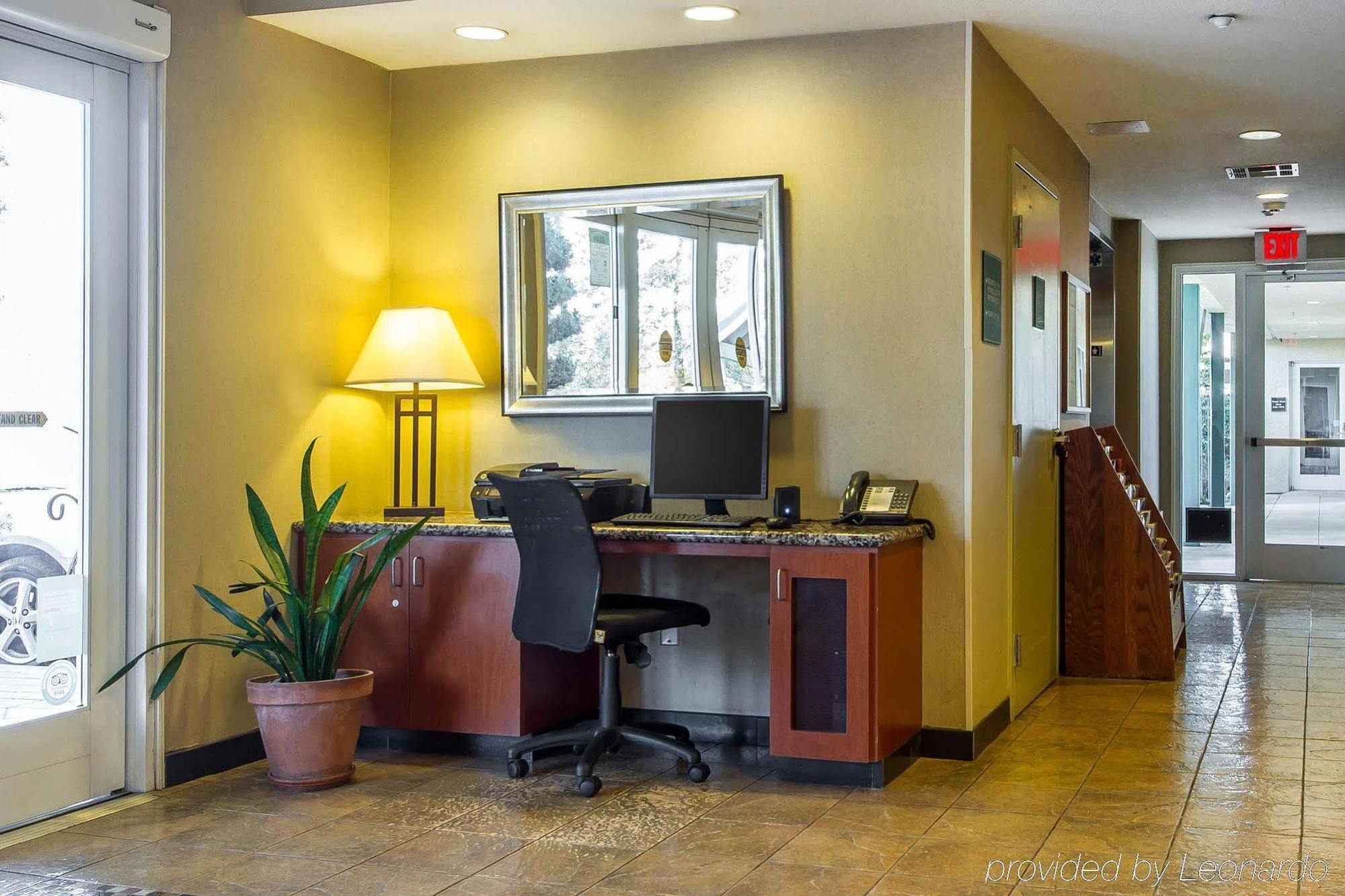 Quality Inn & Suites Livermore Wine Country Exterior photo